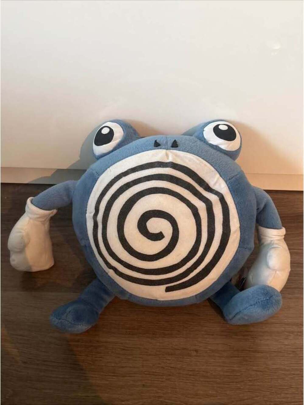 Pokemon Poliwhirl Plush 9" Tag Video Game Character Stuffed Vintage 90s Nintendo